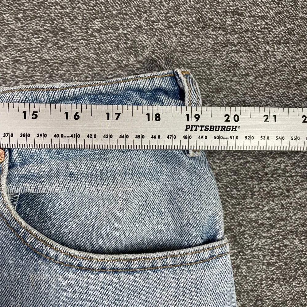 Vintage Levi's 505 Mens Jeans 40x32 Light Wash Regular Fit Straight Leg Denim